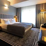 Hotel & Medi-spa Bialy Kamien