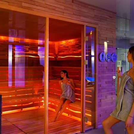& Medi-spa Bialy Kamien 4*