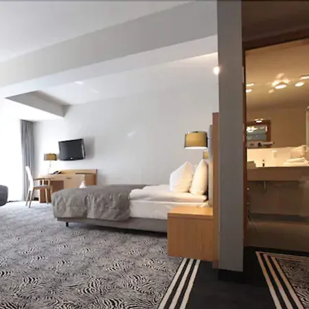 & Medi-spa Bialy Kamien 4*