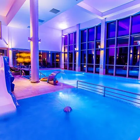 Hotel & Medi-spa Bialy Kamien 4*