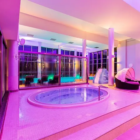 Hotel&medi-spa Biały Kamień 4*