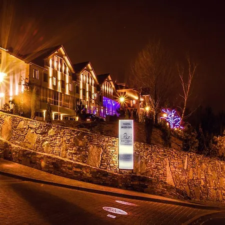 Hotel & Medi-spa Bialy Kamien 4*