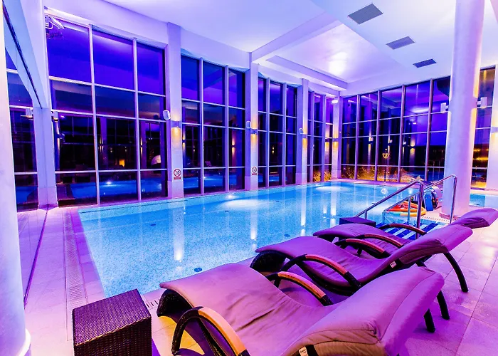 & Medi-spa Bialy Kamien Hotell