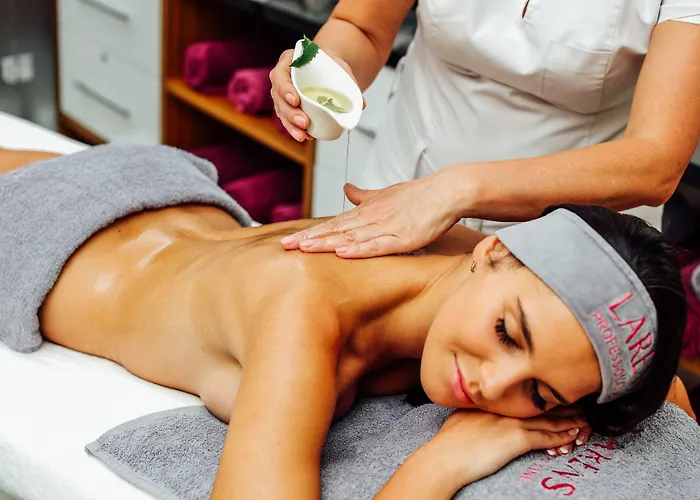 & Medi-spa Bialy Kamien Hotell