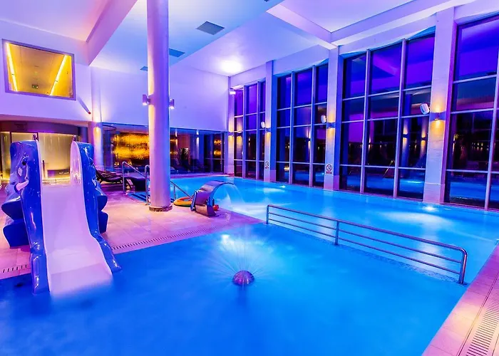 Hotell & Medi-spa Bialy Kamien 4*